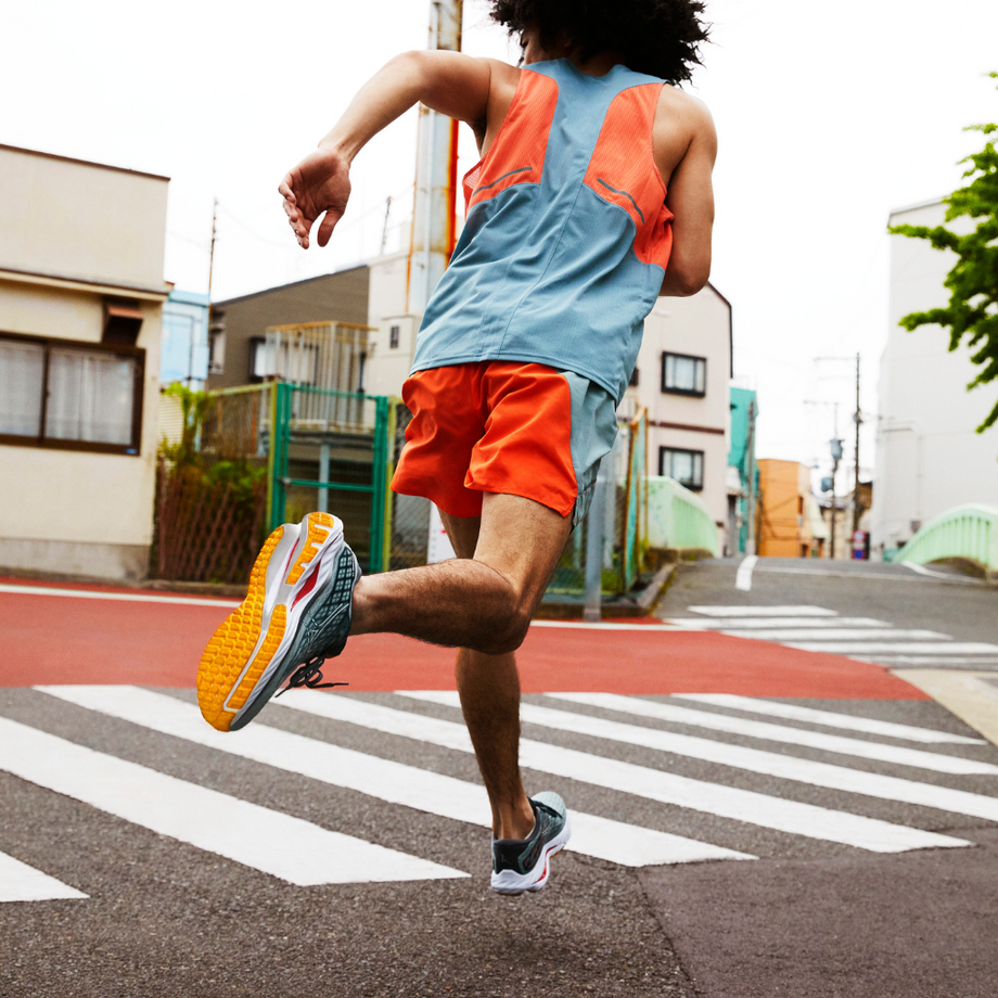 Mizuno Running Shoes Mizuno Running Clothes The Run Hub