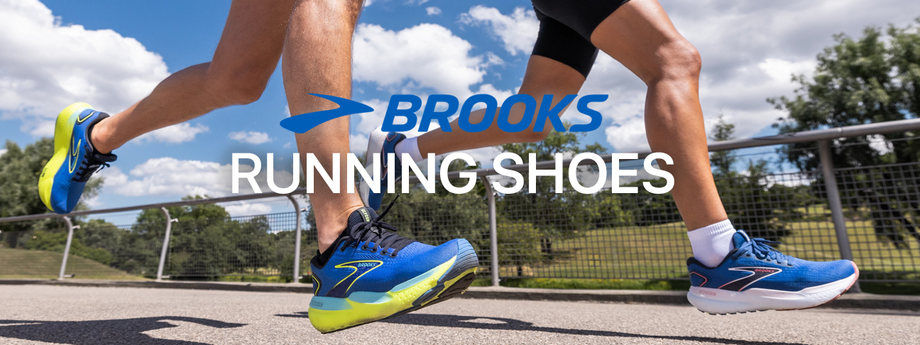Brooks running shoes hi-res stock photography and images - Alamy