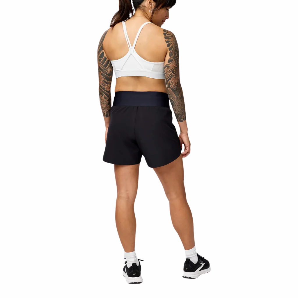 Brooks Chaser 5" Shorts 2.0 | Black | 195394557763 | The Run Hub