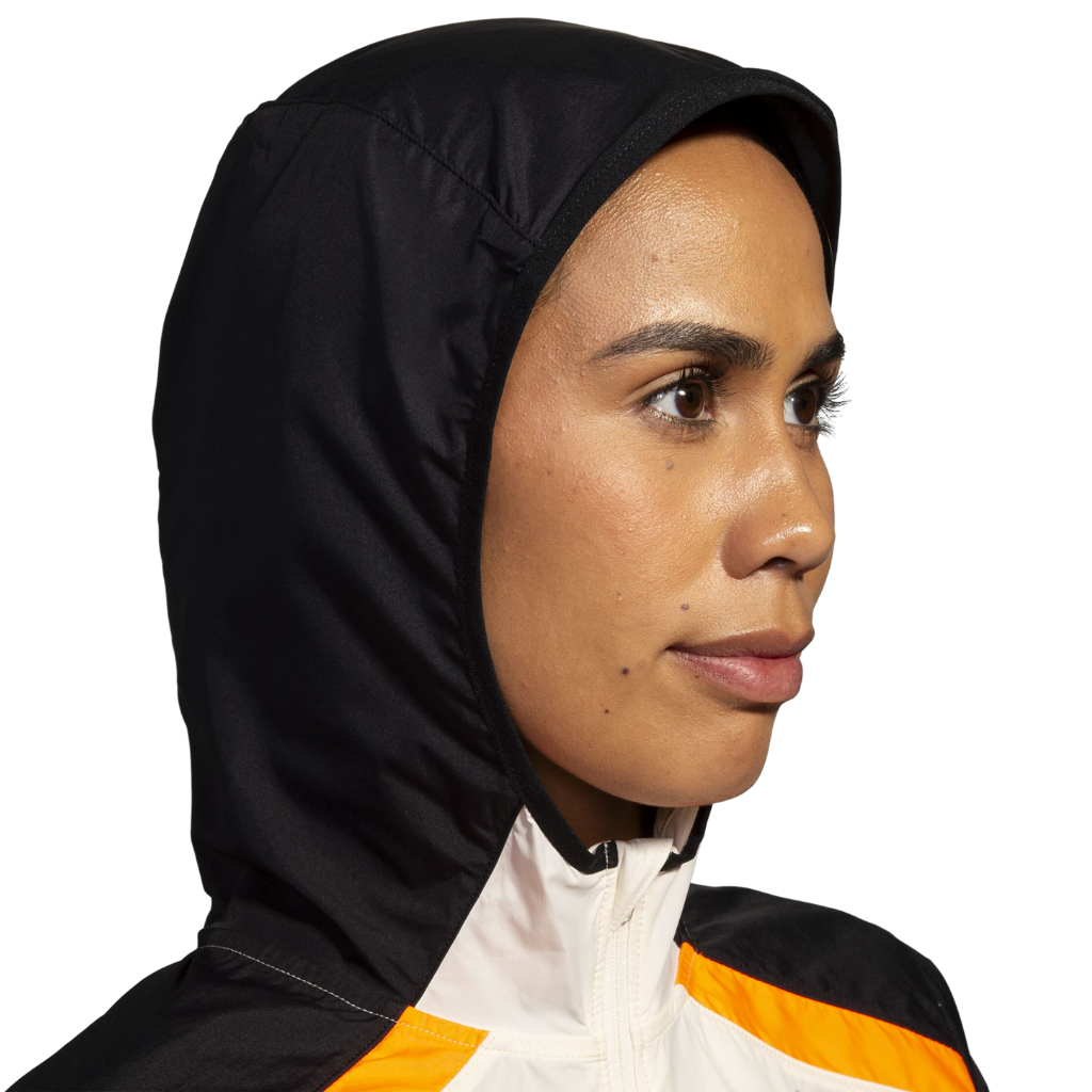 Brooks running jacket hotsell