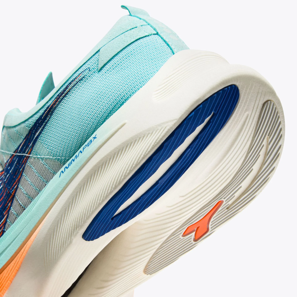 Diadora Gara Carbon1