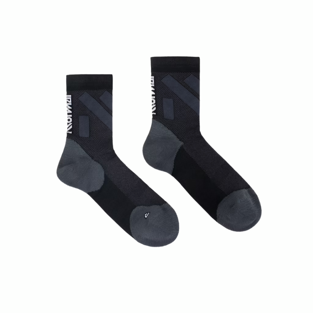NNormal Race Sock Low Cut | Black | The Run Hub