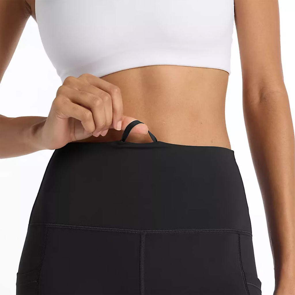 New Balance Sleek Pocket High Rise Legging 27" | Black | The Run Hub