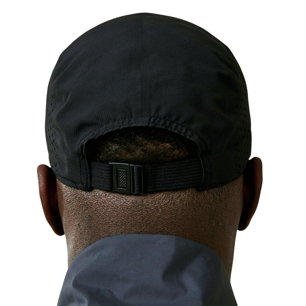 ON RUNNING | Lightweight Running Cap | 301.00015 | Black | The Run Hub