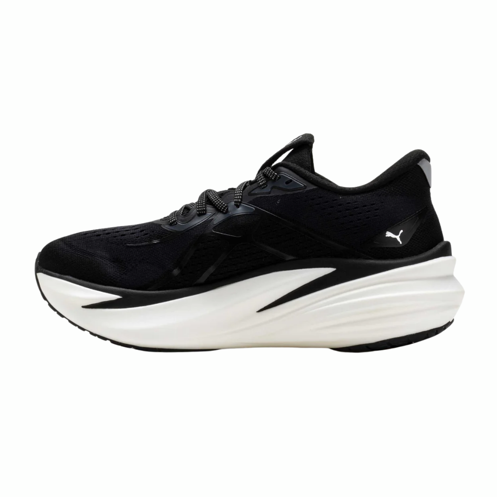 Puma MagMax NITRO™ 2 | Black & White | The Run Hub