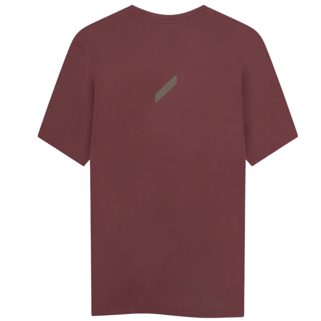 SOAR Running Men's Echo Tech T | Windsor Wine | ST2M-WINE | The Run Hub